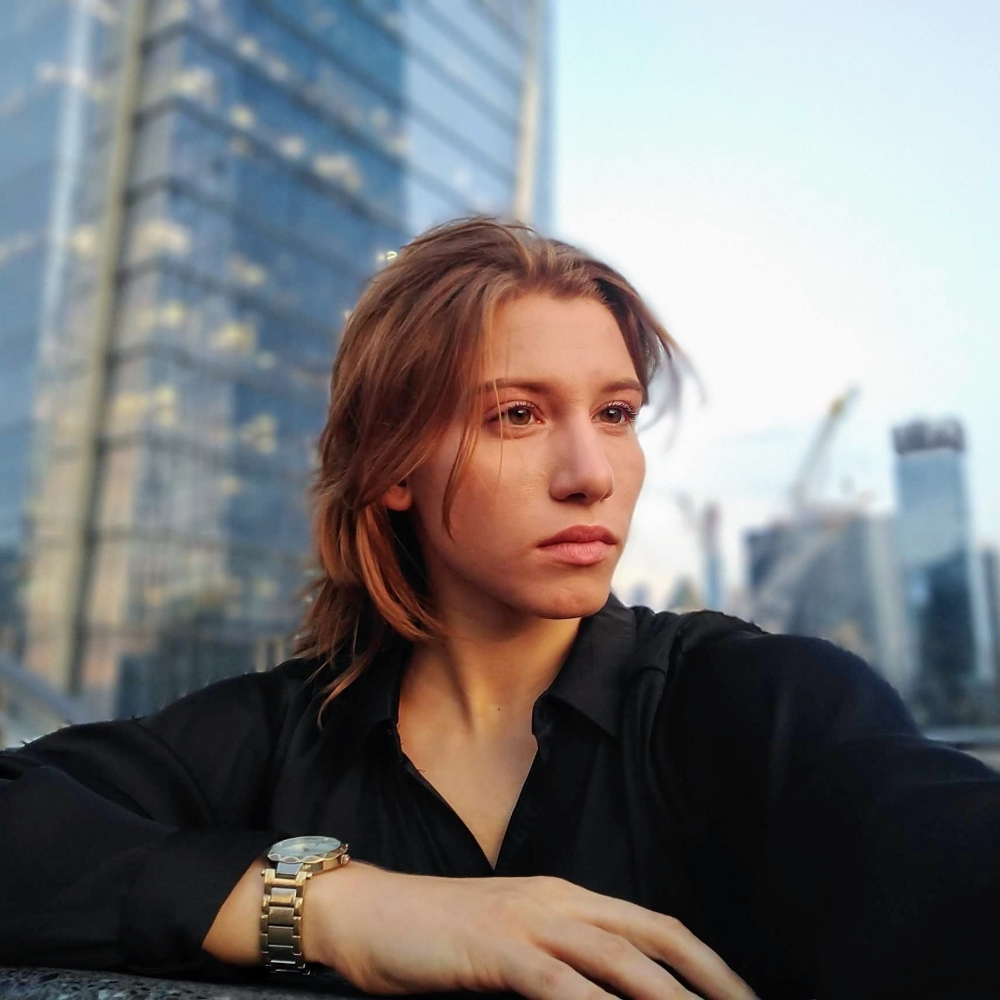 Meet your Posher, Emma